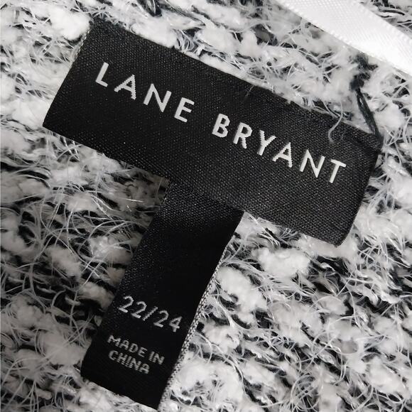 LANE BRYANT! WHITE & BLACK MARLED, FLUFFY, FULL OPEN CARDIGAN SWEATER! SZ 22/24 - Picture 8 of 11